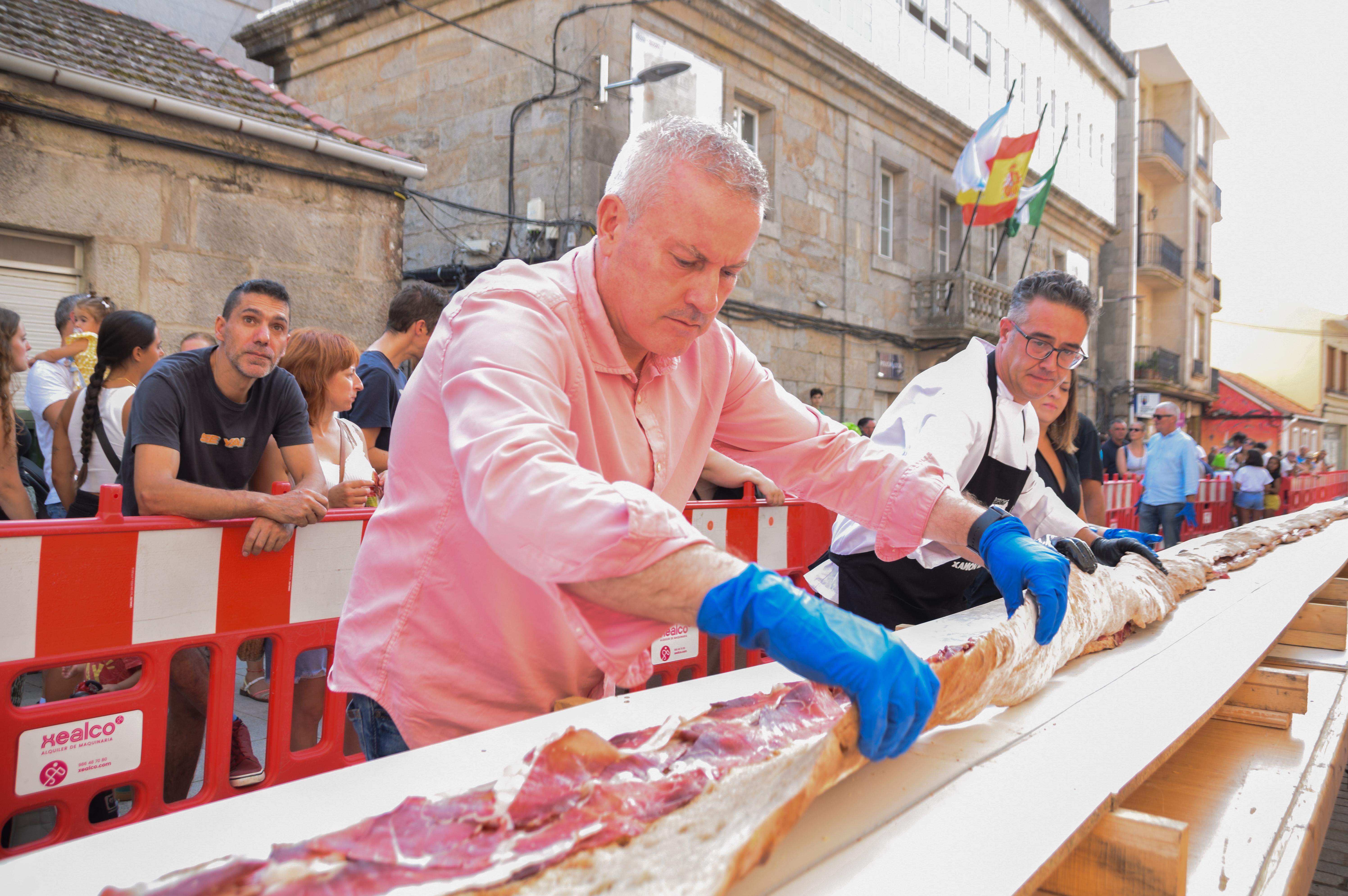 Obradoiro de pan e de preparación do «Bocata de xamón xigante» para toda a familia