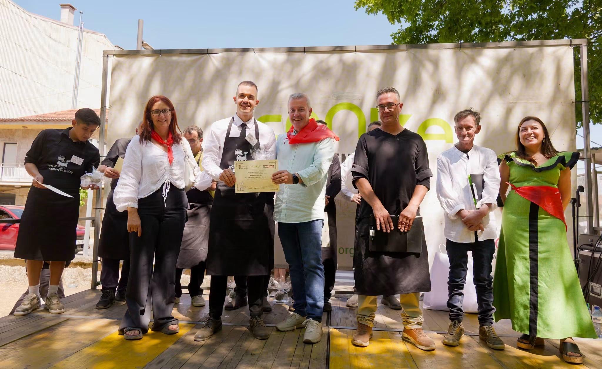 Gañadores do XI Concurso de Cortadores de Xamón celebrado o 15 de agosto na Carballeira do Cacharado