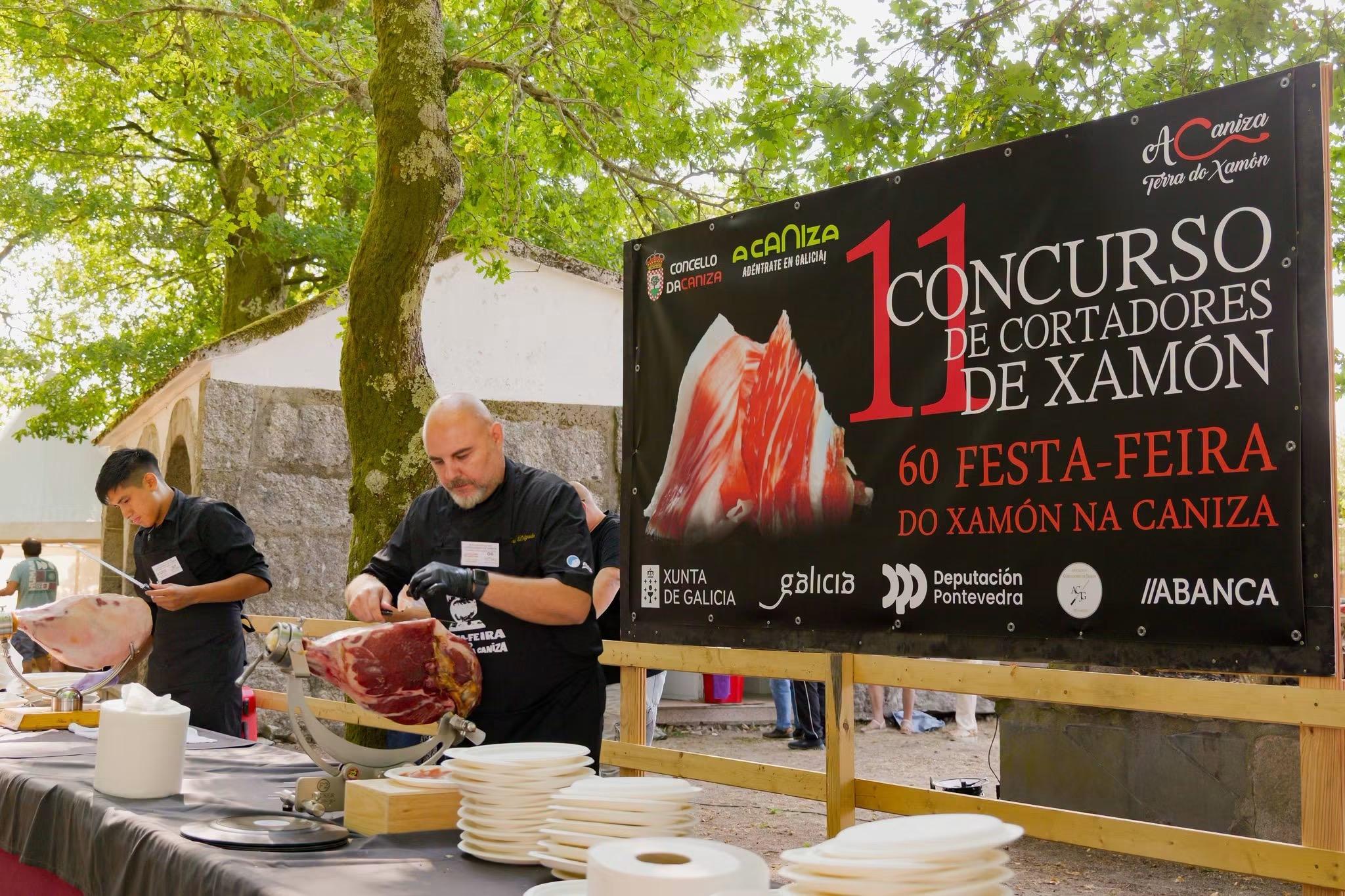 Gañadores do XI Concurso de Cortadores de Xamón celebrado o 15 de agosto na Carballeira do Cacharado