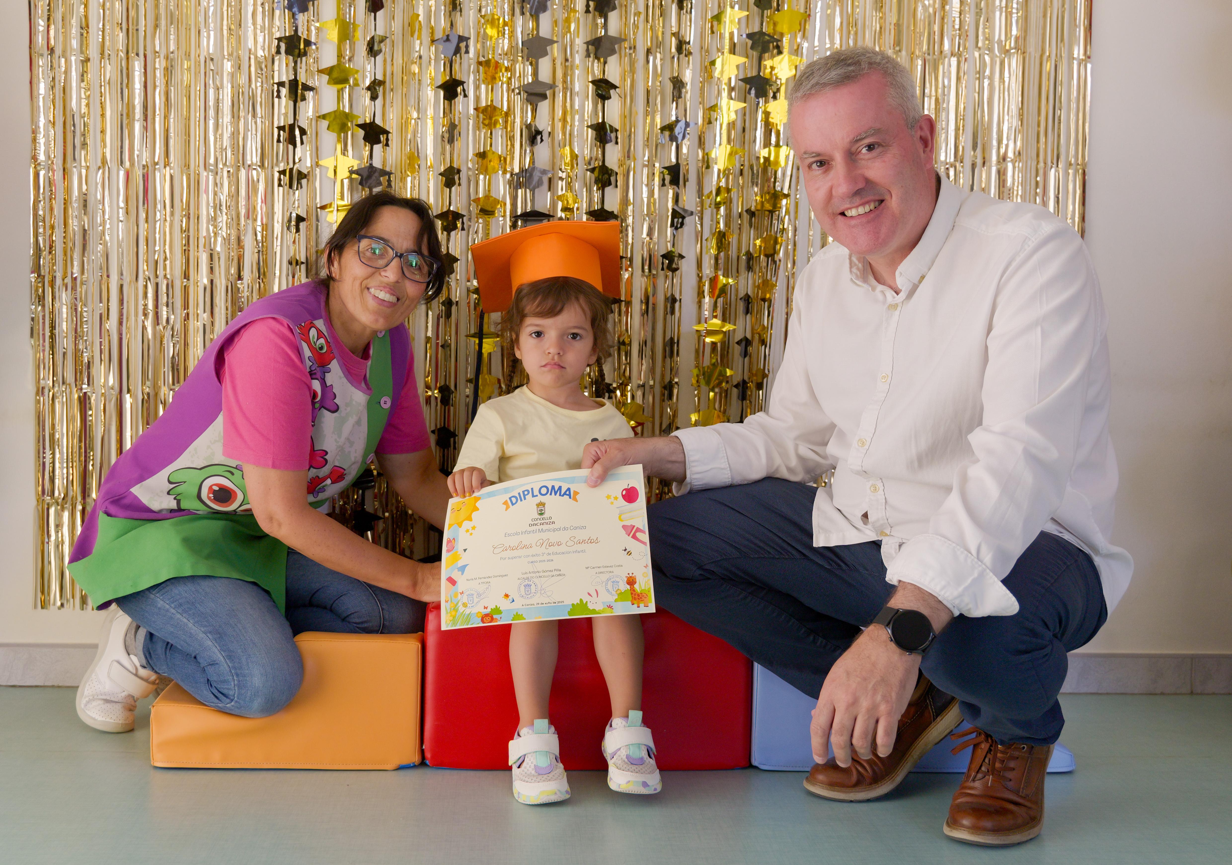 O Alcalde Luis Piña asistiu á Graduación dos alumnos de 3º curso da Escola Infantil Municipal da Caniza
