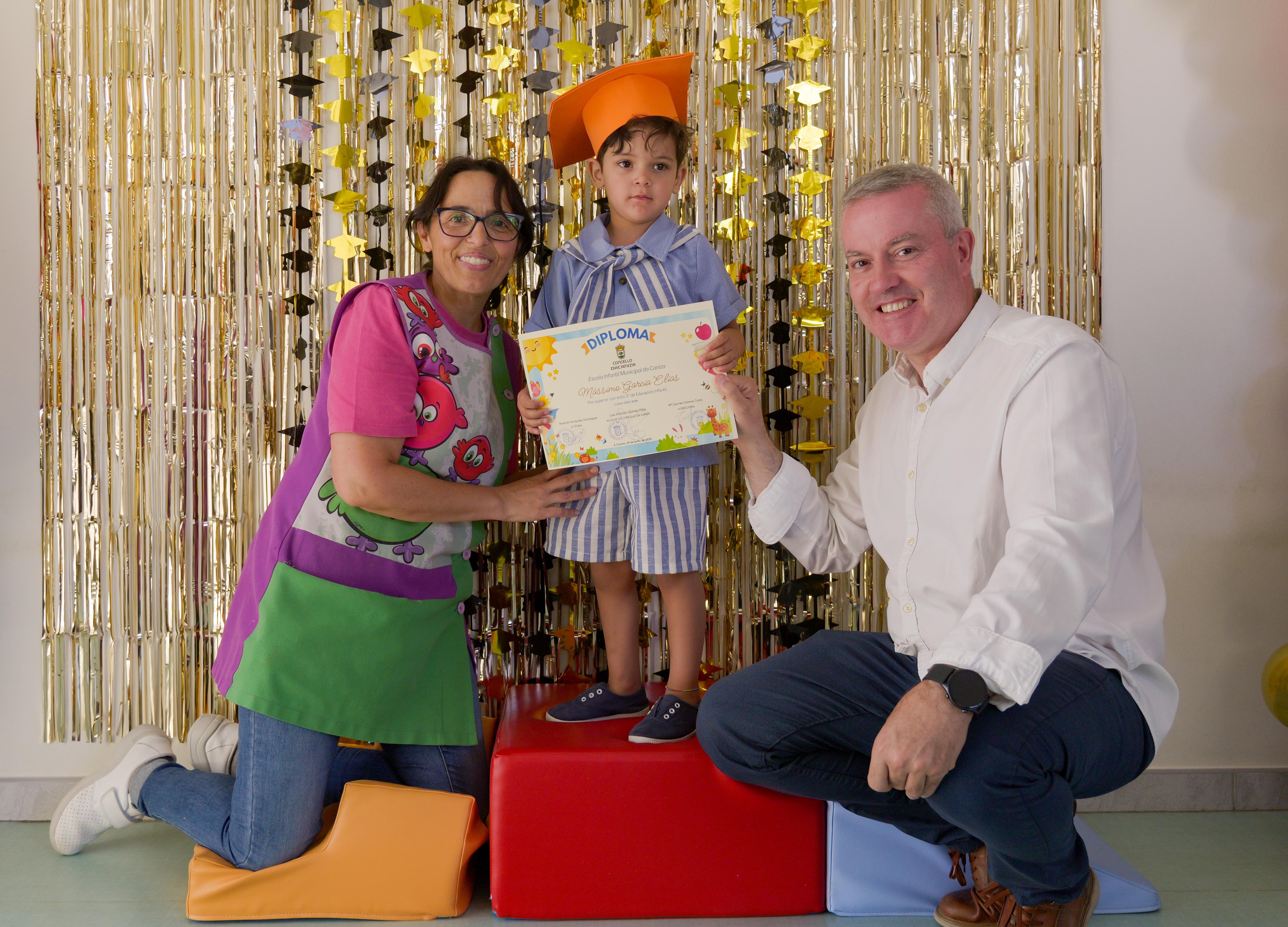 O Alcalde Luis Piña asistiu á Graduación dos alumnos de 3º curso da Escola Infantil Municipal da Caniza
