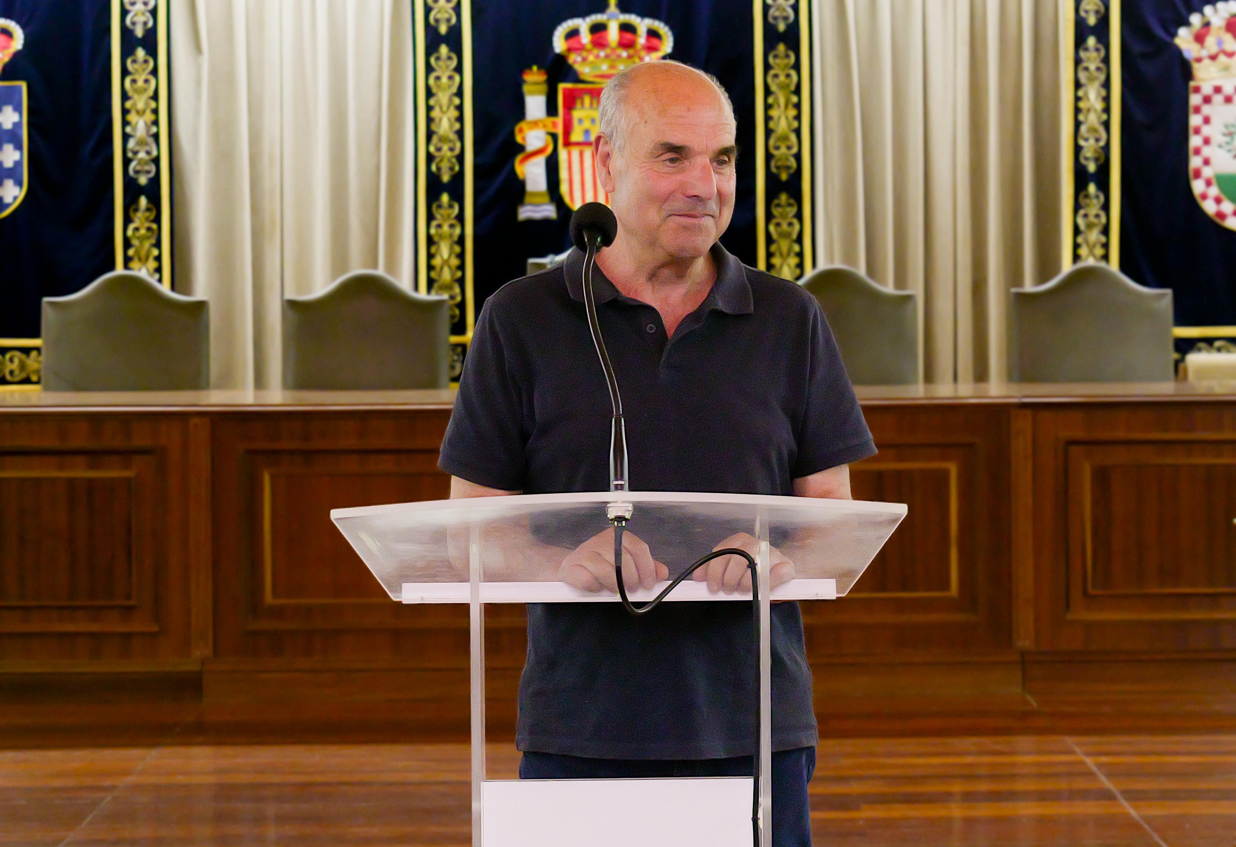O Concello entrega a Medalla de Prata da Vila á Asociación Deportiva Cañiza  
