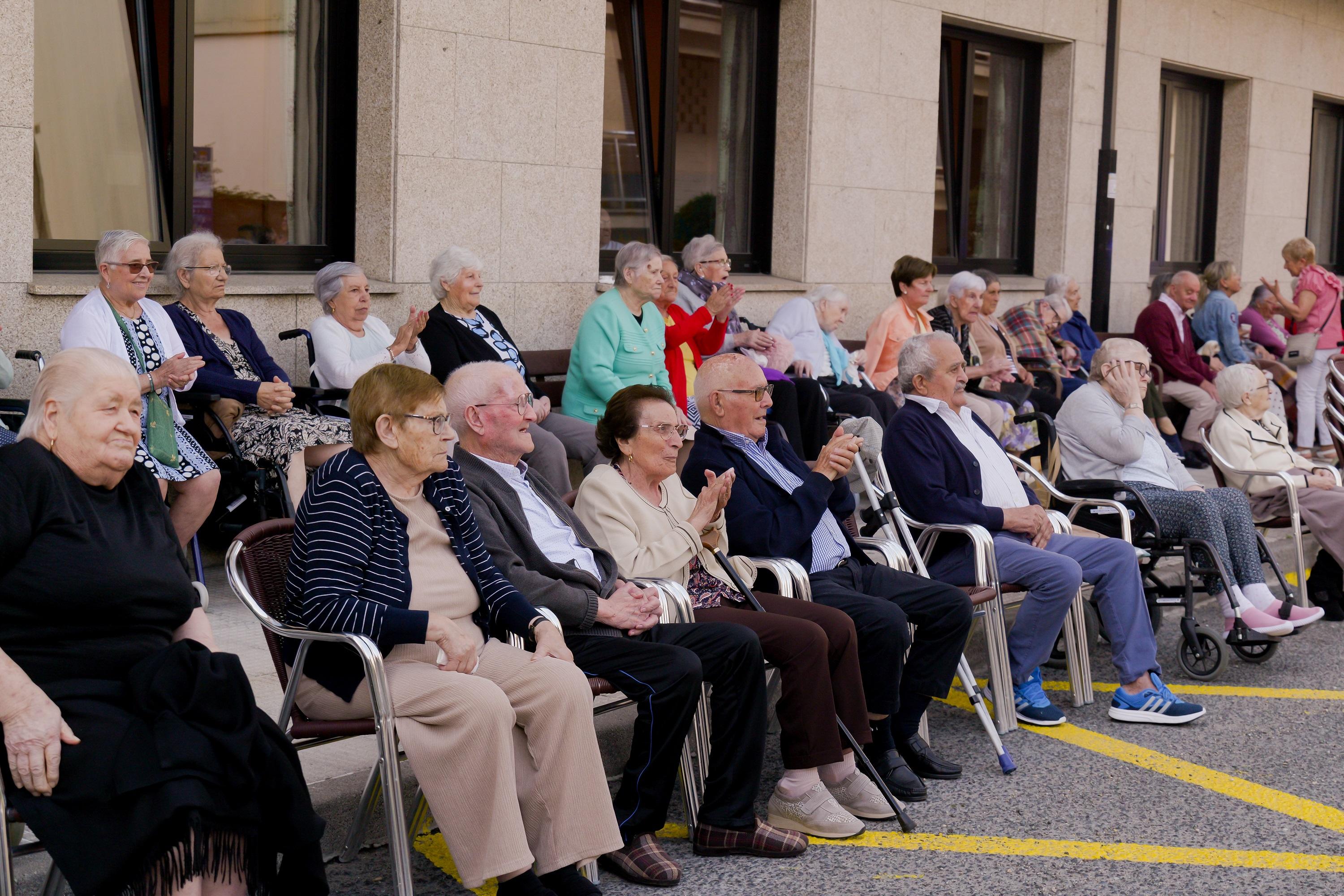 A Caniza celebra a festividade do Santísimo Cristo da Agonía