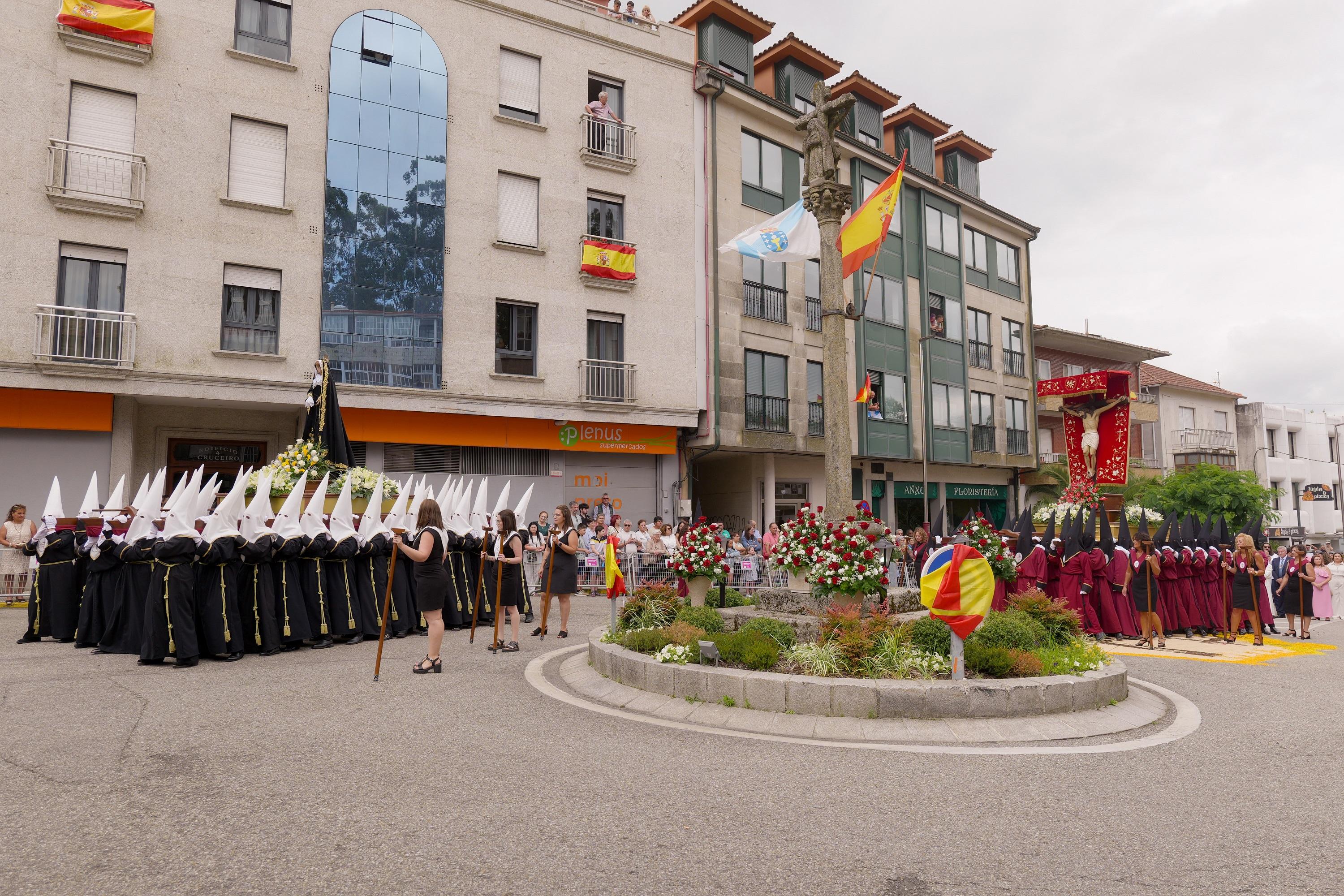 A Caniza celebra a festividade do Santísimo Cristo da Agonía