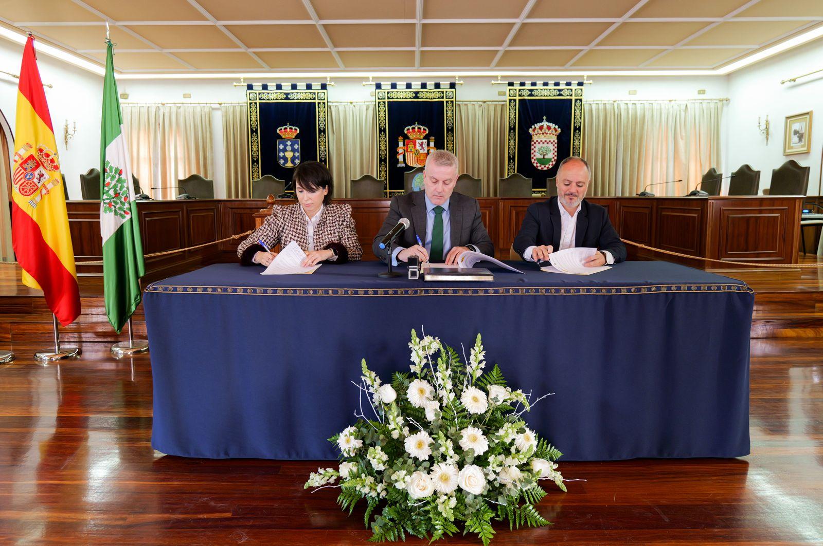 O Concello da Cañiza acolleu hoxe a sinatura do protocolo que impulsará o novo parque empresarial do Vieiro