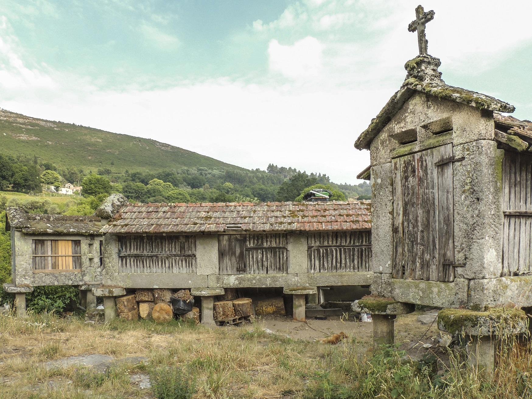 Zona das Mallas e canastos no lugar de Deva na parroquia de Petan
