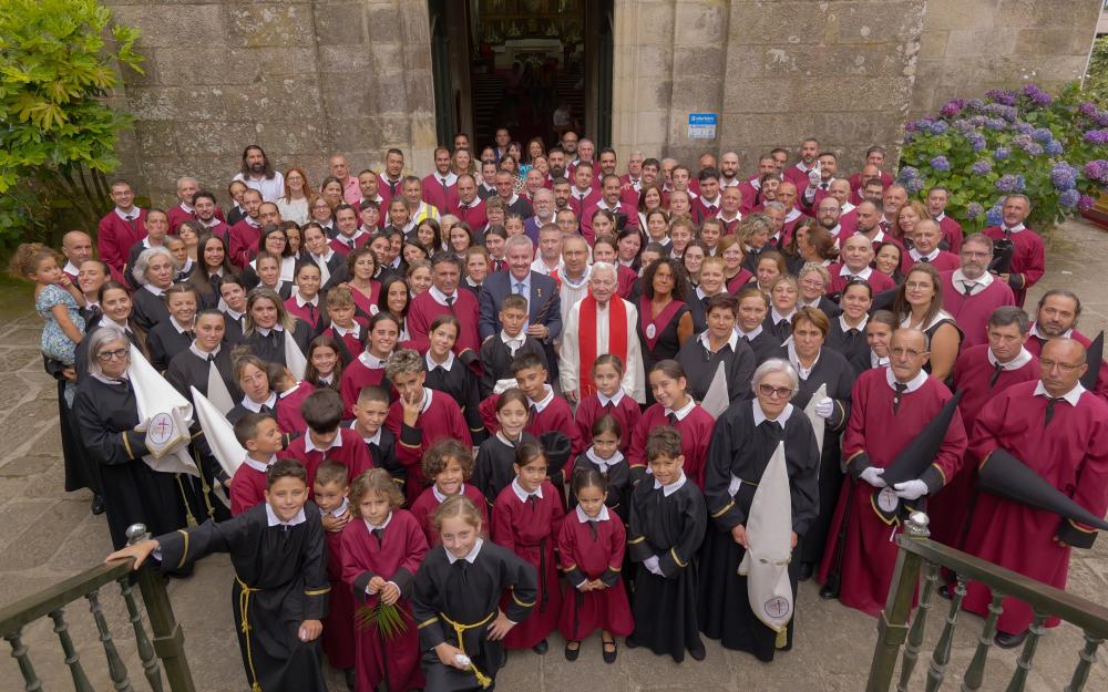 A Caniza celebra a festividade do Santísimo Cristo da Agonía