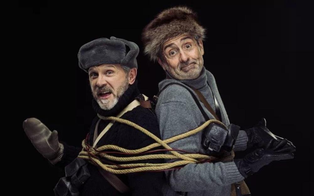 Espectaculo de humor conexion pinguin o 8 de agosto de 2022 ás 22.30h na Praza Maior da Vila