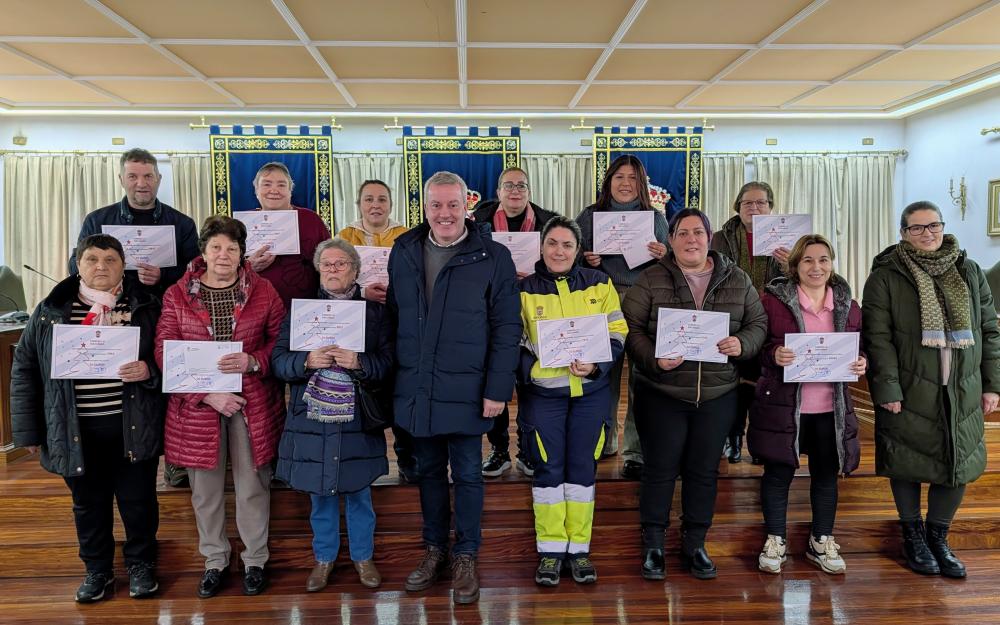 O Concello da Cañiza entrega os premios finais da campaña «A Confianza de Sempre, Agasállate Este Nadal»