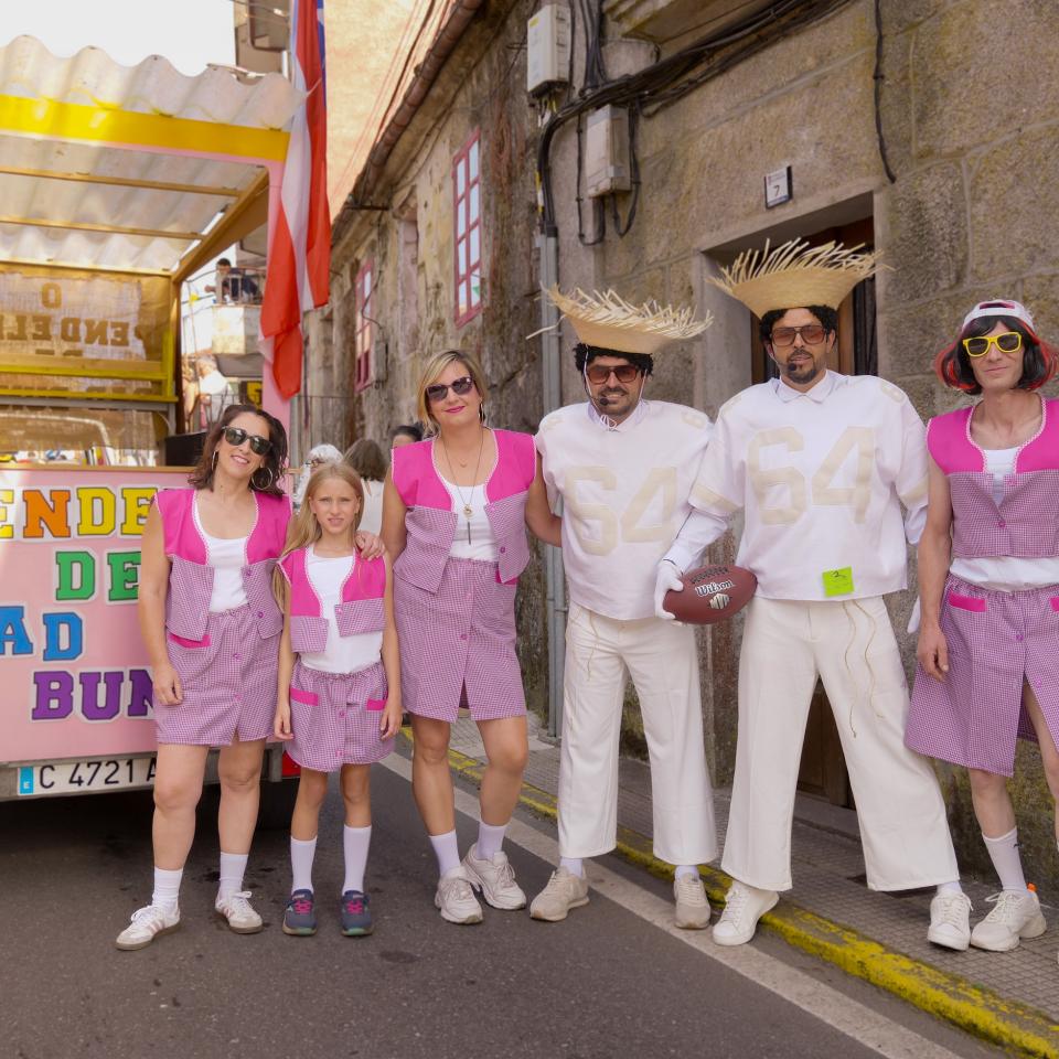 o «Entroido» da Caniza consolídase como unha das grandes citas festivas do verán