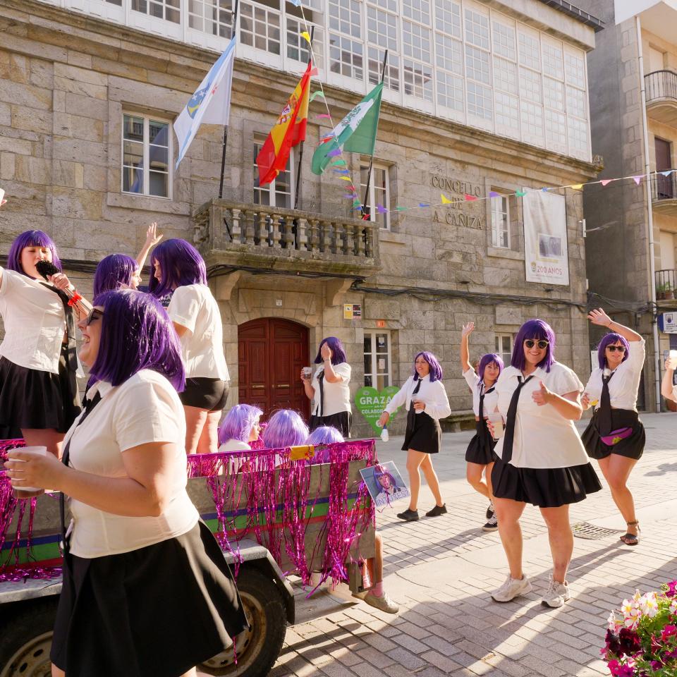o «Entroido» da Caniza consolídase como unha das grandes citas festivas do verán