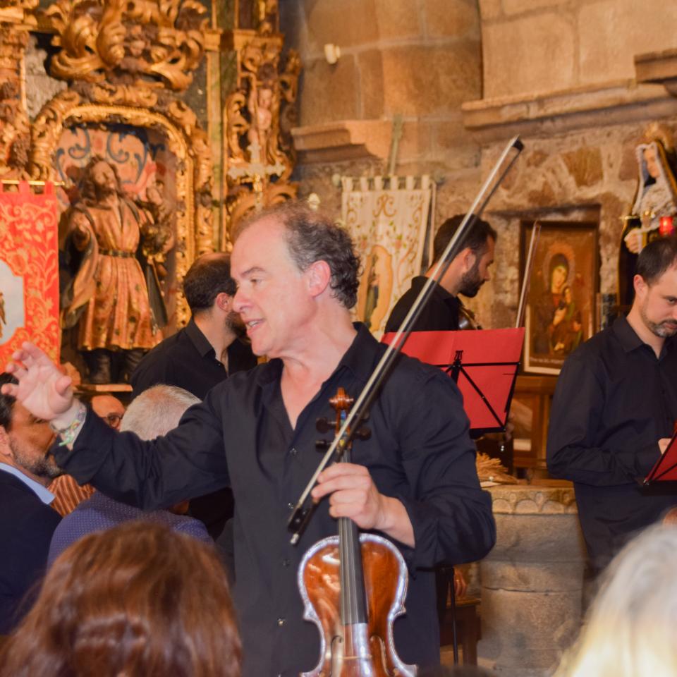 Éxito rotundo en Valeixe co concerto de música clásica celebrado o 21 de xuño a cargo da Orquestra de Cámara Galega, no marco do 40 Aniversario de REDEIA