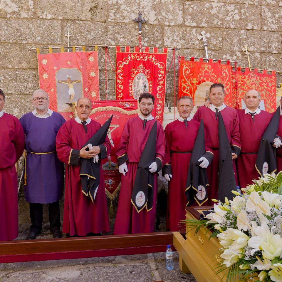 A Caniza celebra a festividade do Santísimo Cristo da Agonía