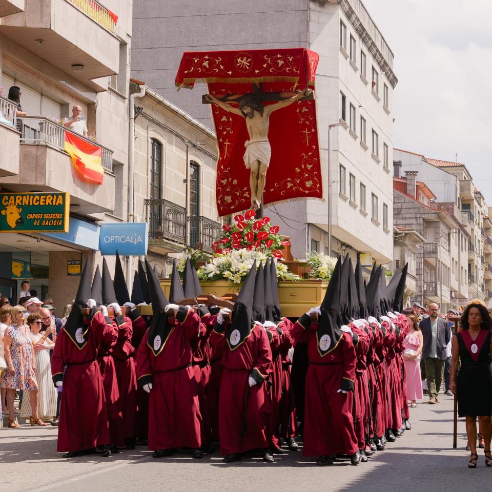 A Caniza celebra a festividade do Santísimo Cristo da Agonía