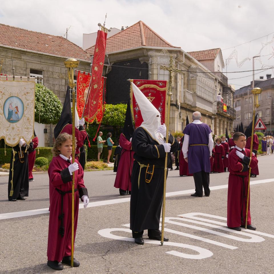 A Caniza celebra a festividade do Santísimo Cristo da Agonía
