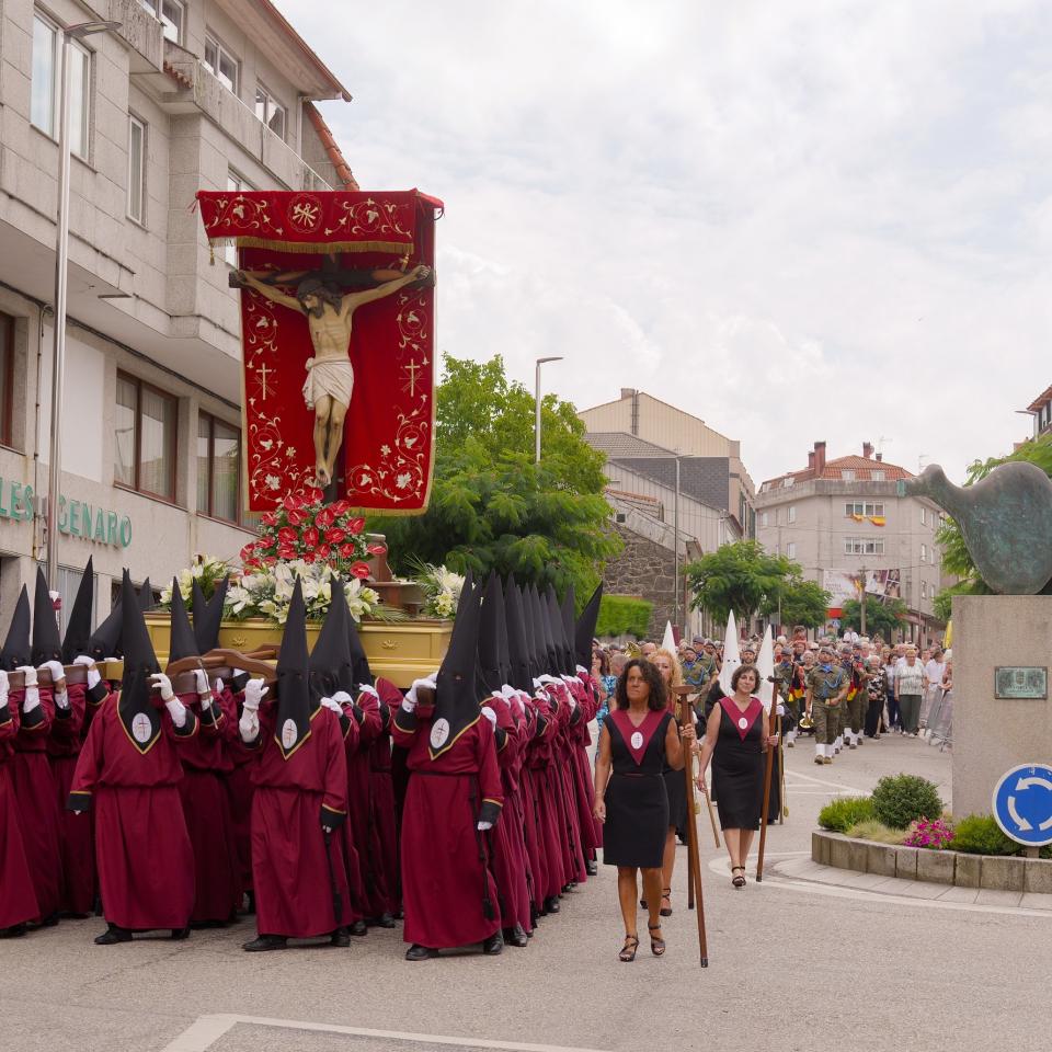 A Caniza celebra a festividade do Santísimo Cristo da Agonía