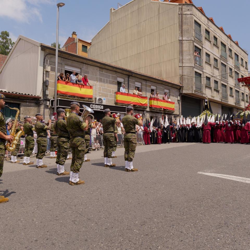 A Caniza celebra a festividade do Santísimo Cristo da Agonía