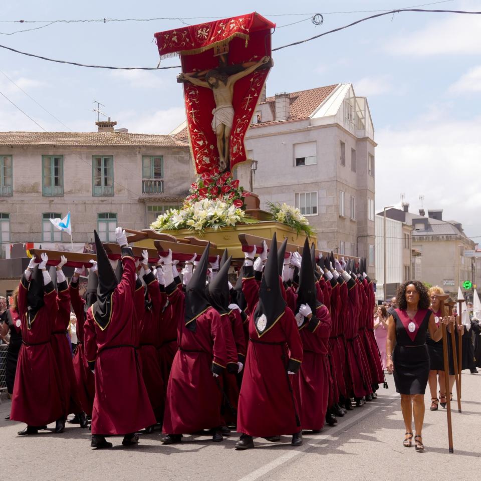 A Caniza celebra a festividade do Santísimo Cristo da Agonía