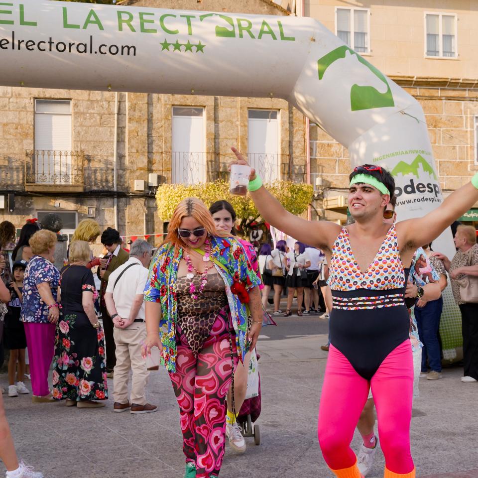 o «Entroido» da Caniza consolídase como unha das grandes citas festivas do verán