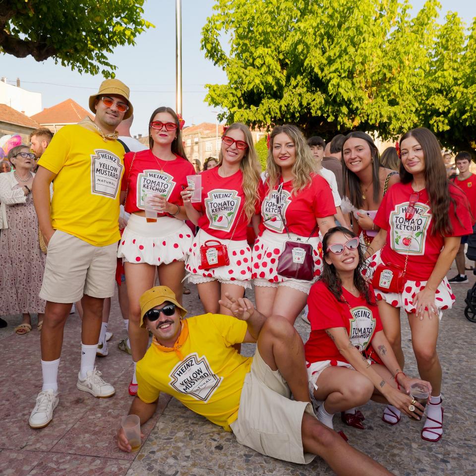 o «Entroido» da Caniza consolídase como unha das grandes citas festivas do verán
