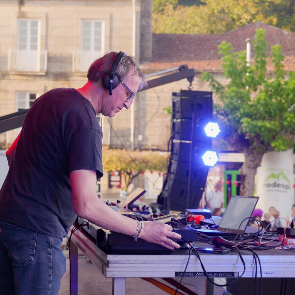 o «Entroido» da Caniza consolídase como unha das grandes citas festivas do verán