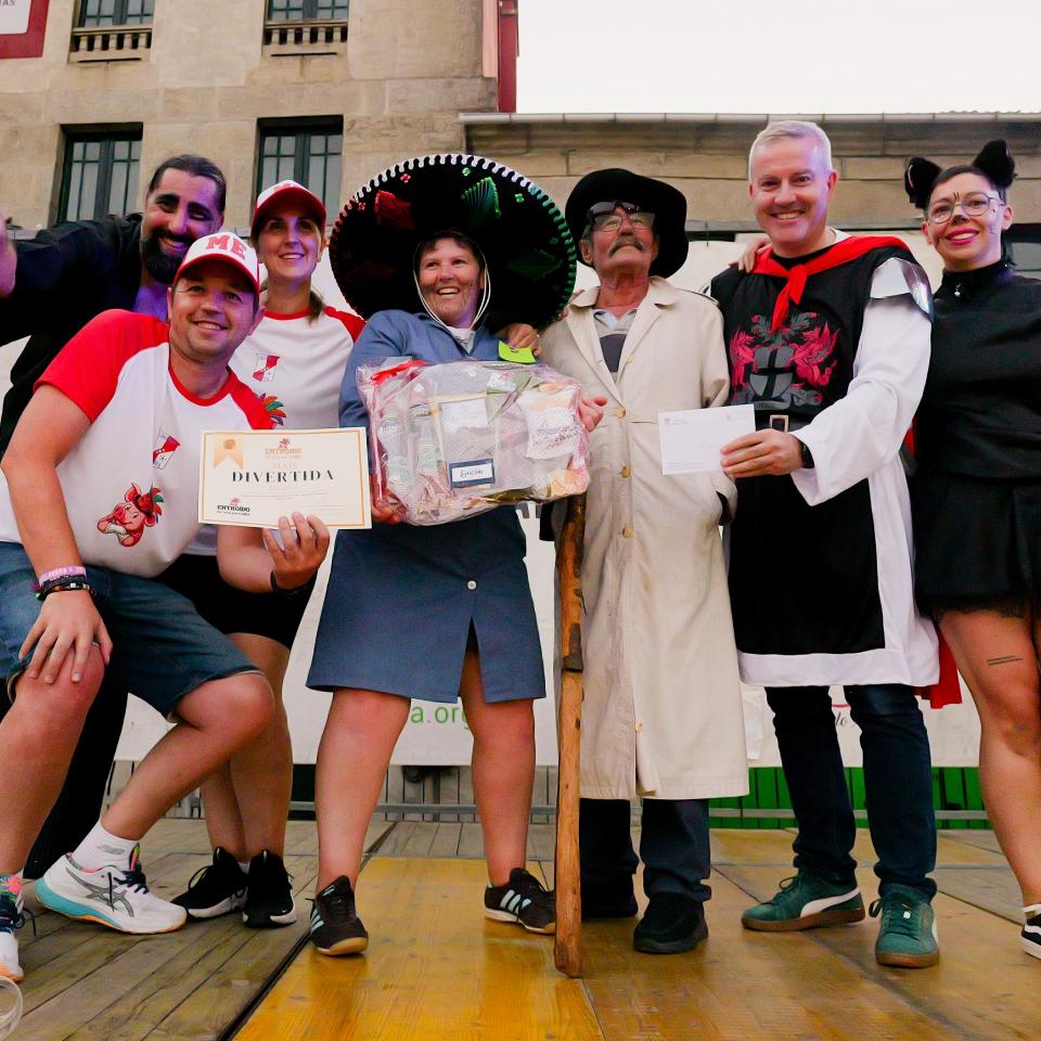 o «Entroido» da Caniza consolídase como unha das grandes citas festivas do verán