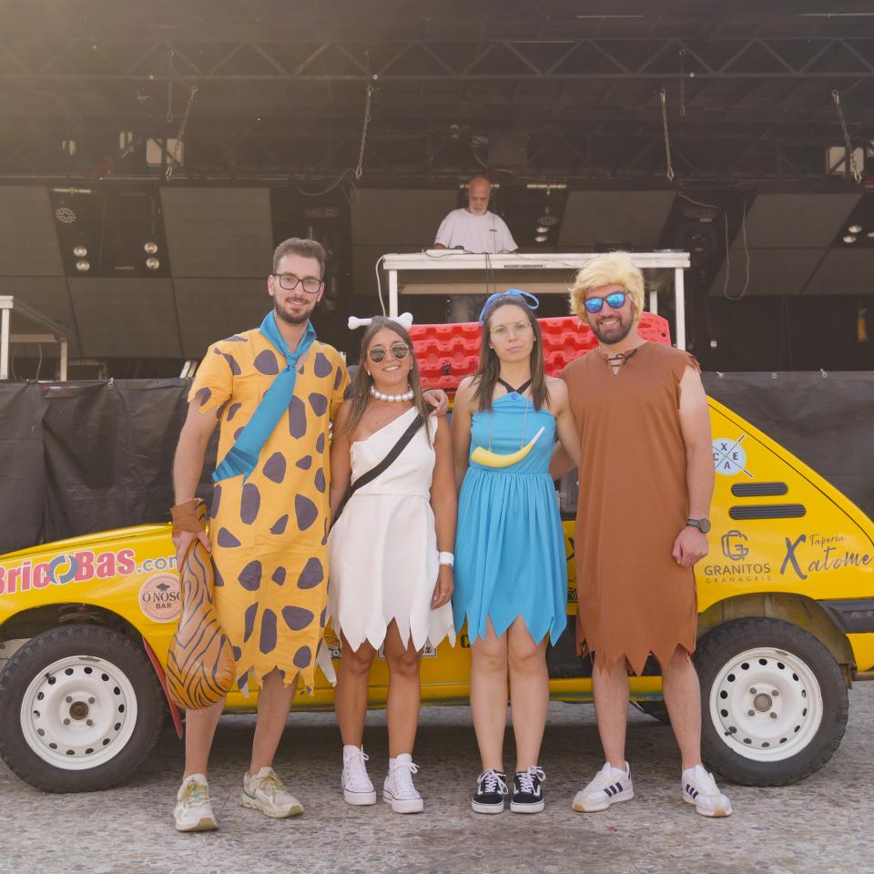 o «Entroido» da Caniza consolídase como unha das grandes citas festivas do verán