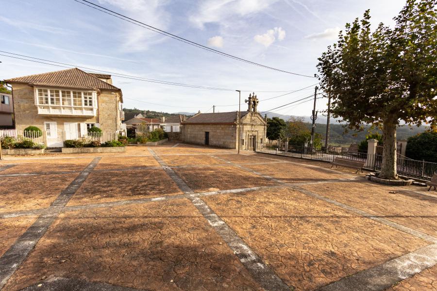 Praza dos Remedios - A Miñoteira
